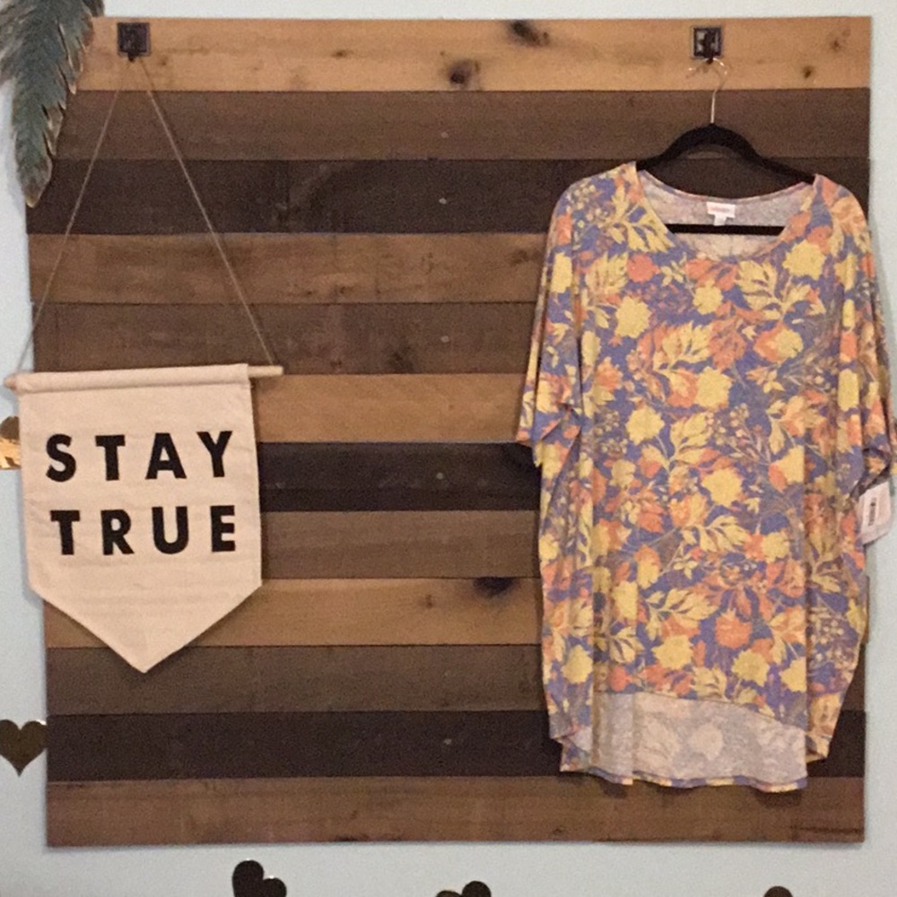 NWT LULAROE IRMA 2XL
